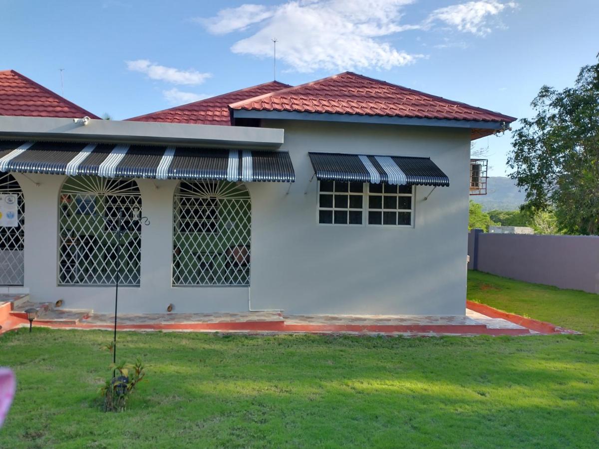 Ultimate Freedom Bed And Breakfast Santa Cruz Esterno foto