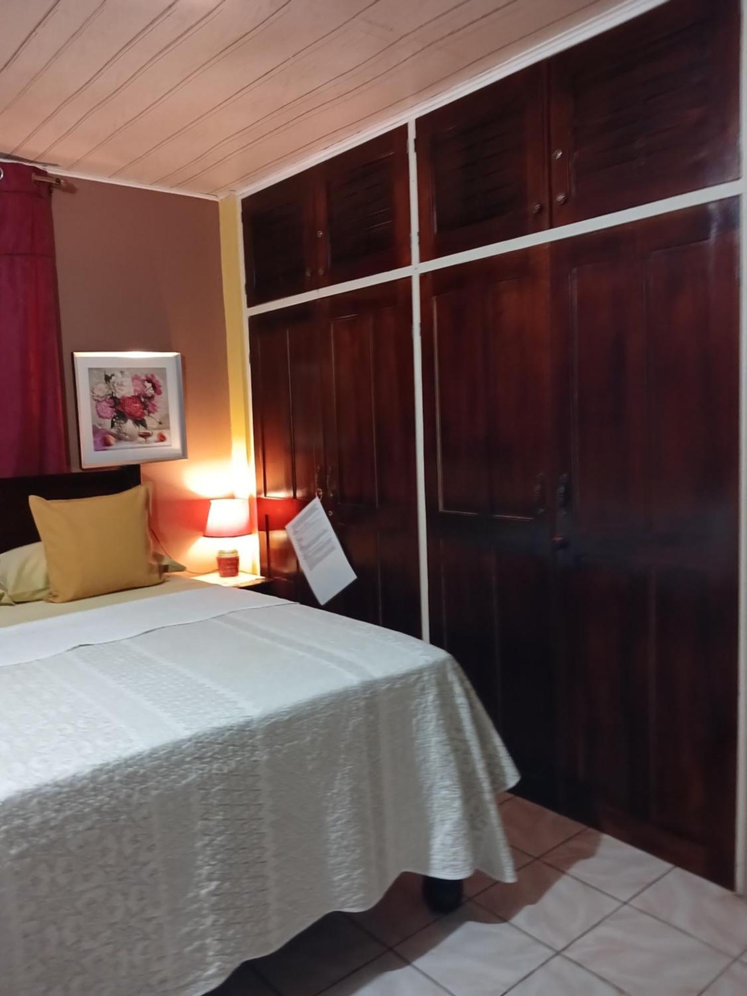 Ultimate Freedom Bed And Breakfast Santa Cruz Esterno foto
