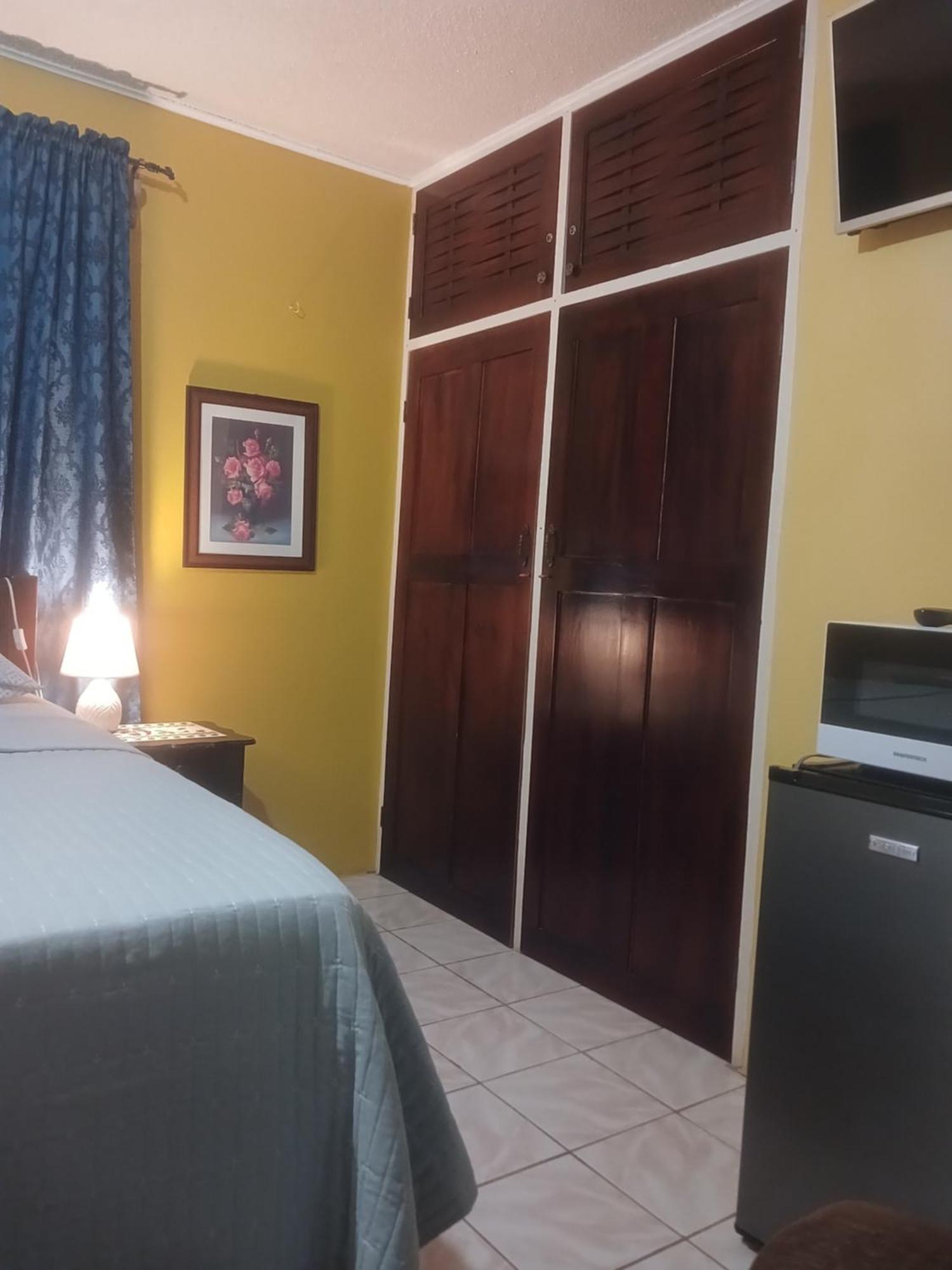 Ultimate Freedom Bed And Breakfast Santa Cruz Esterno foto