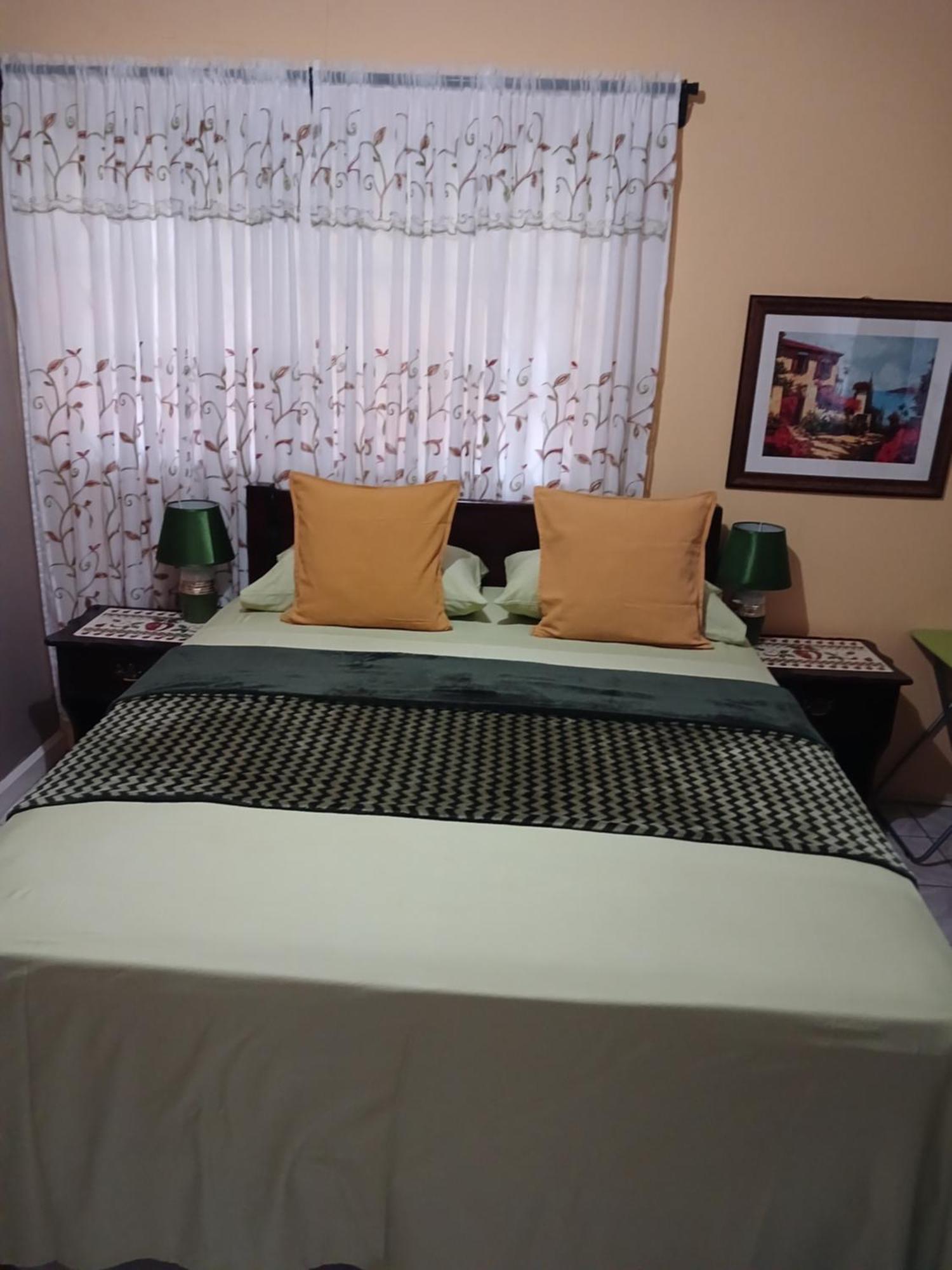 Ultimate Freedom Bed And Breakfast Santa Cruz Esterno foto