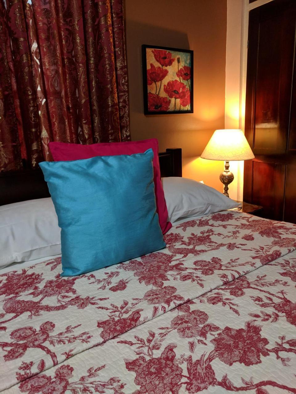 Ultimate Freedom Bed And Breakfast Santa Cruz Esterno foto